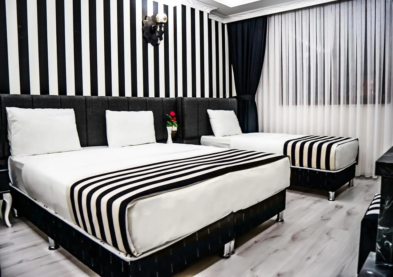 فندق مبيت وإفطار اسطنبول Cnr Inci Hotel
